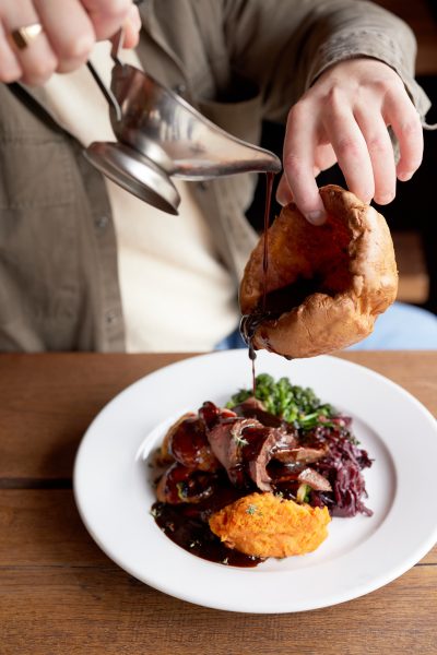 pembroke arms interior and dining space