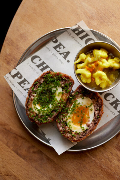 classic british sunday lunch near salisbury