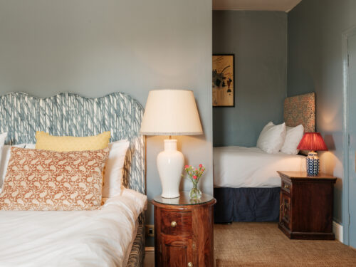 best places to stay near salisbury uk