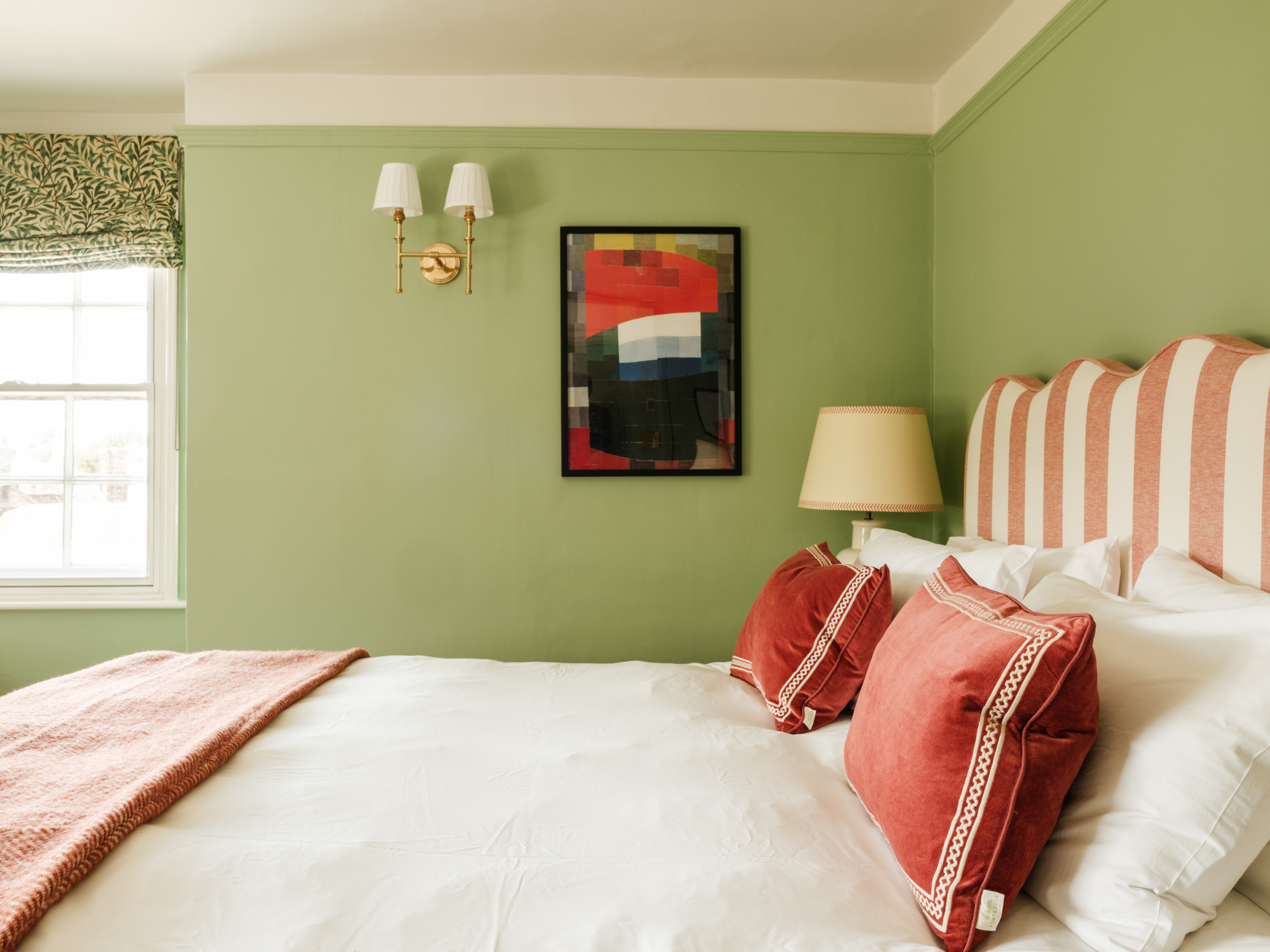 pembroke accommodation near salisbury wiltshire