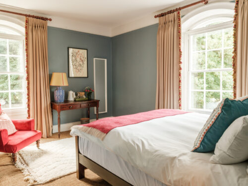 rural pubs with rooms near salisbury